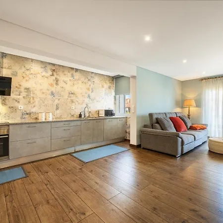 Nest Apartment